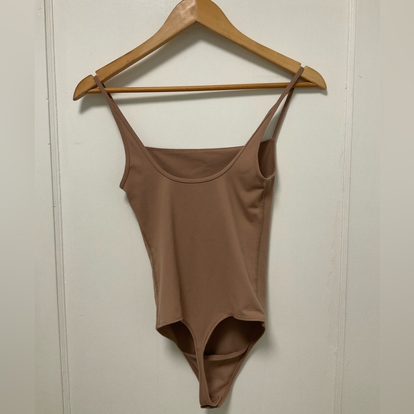 Buttery Soft Nude A&F Body Suit w/ Scooped Back and Square Neckline - Picture 3 of 3